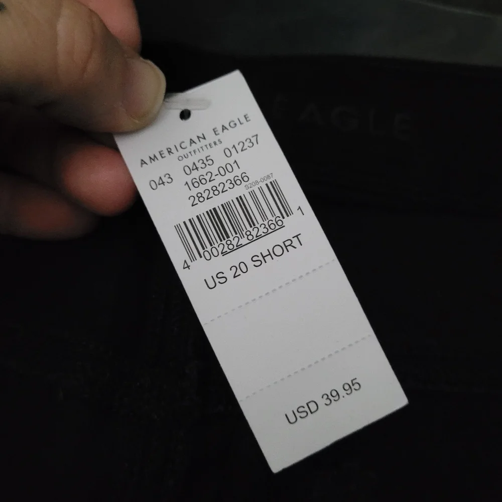 AMERICAN EAGLE | black high rise button fly jeans - size 20 short - Picture 8 of 10